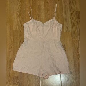 Forever 21 light pink spaghetti strap sweet heart neckline short romper